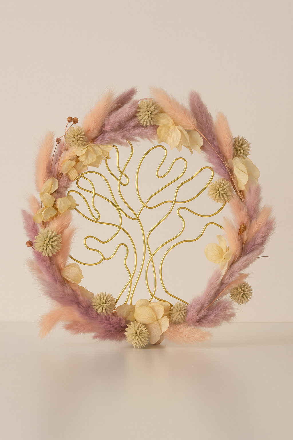 Levensboom in gouden draad met droogbloemen