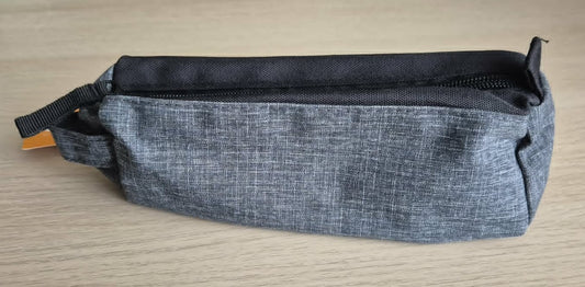 Pennenzak grijs