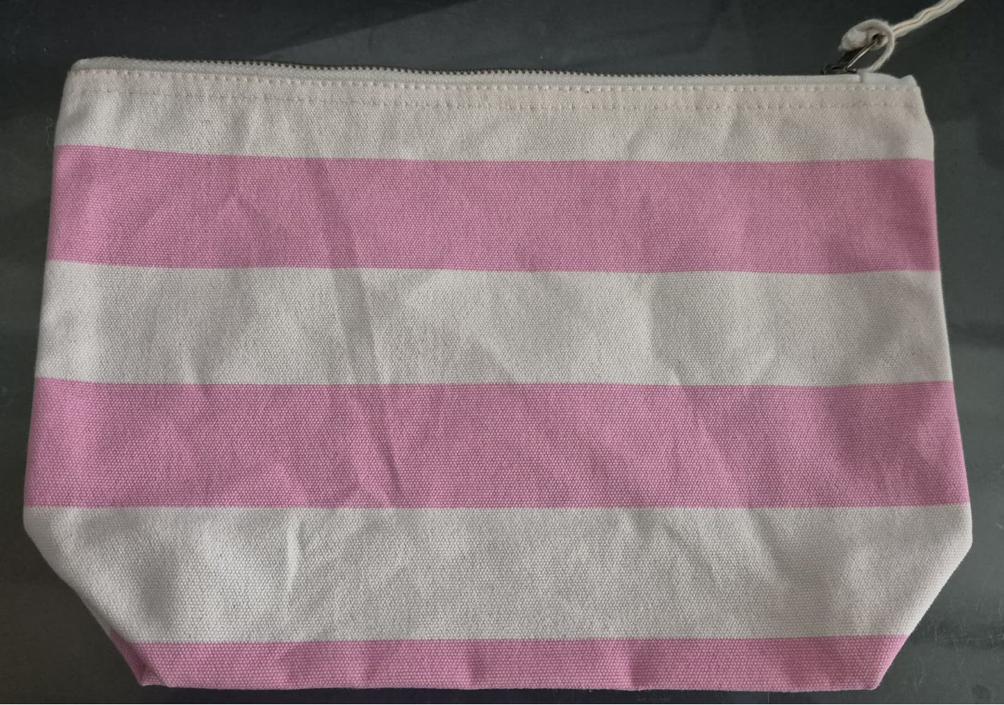 Toilettas (28cm breed)